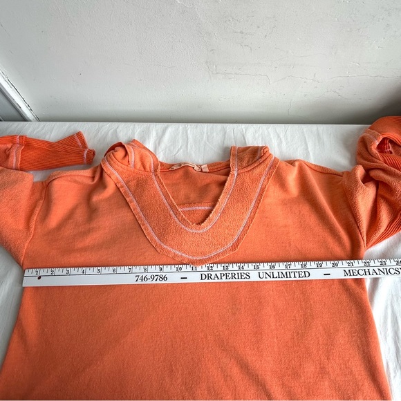 Soft Surroundings Oasis Hooded Terrycloth V-Neck Pullover Top - Picture 12 of 14